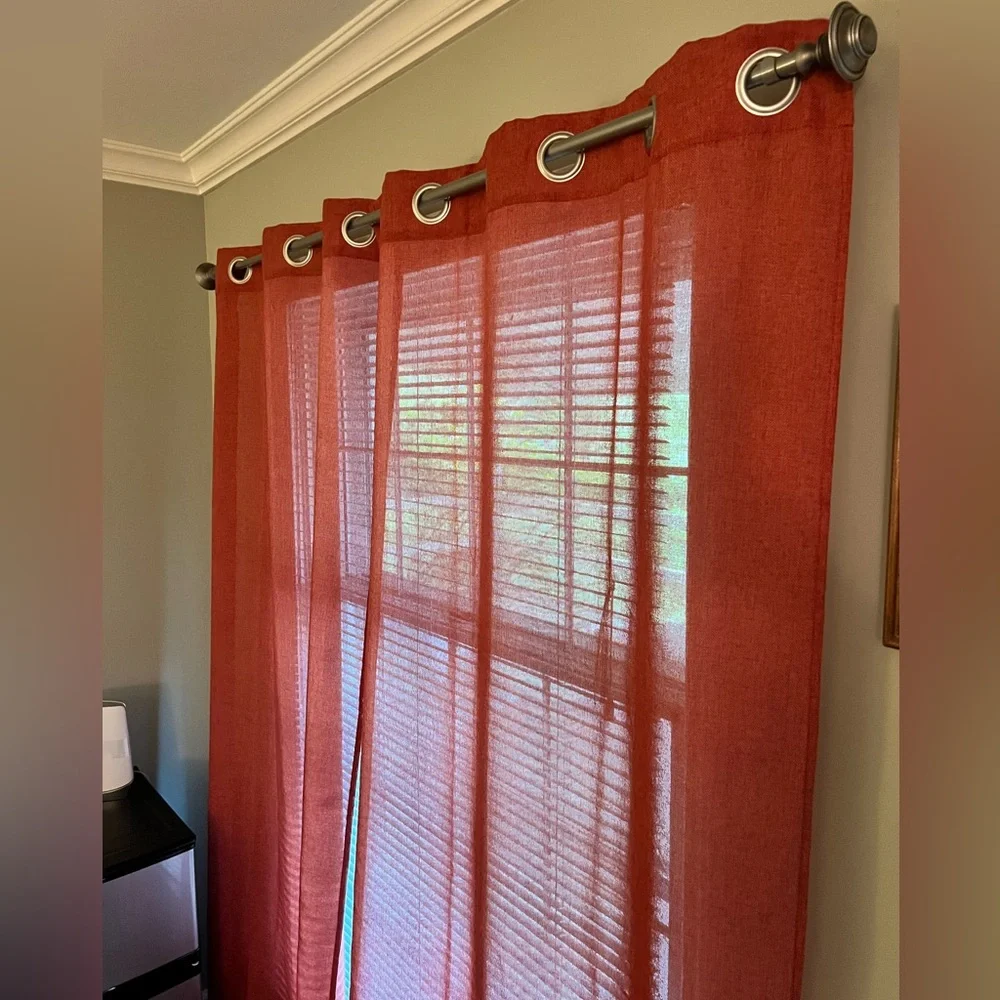 Curtains 2 panels